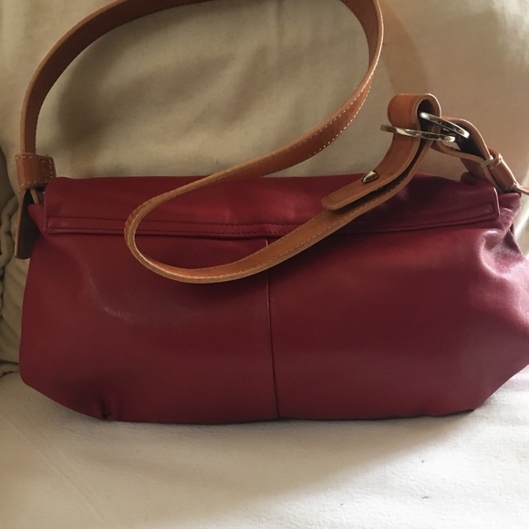 Red leather shoulder bag - Picture 2 of 6